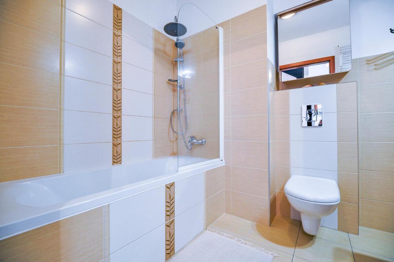 Citystay Nadmorski Apartament Marina Primore Karawela Danzica Esterno foto